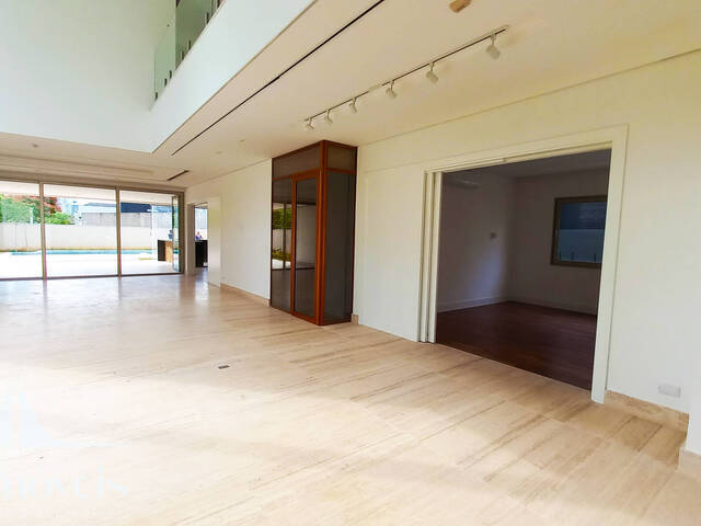 #640 - Casa para Venda em Barueri - SP