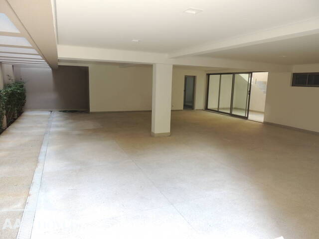 #648 - Casa para Venda em Barueri - SP