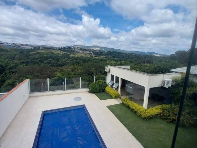 #650 - Casa para Venda em Santana de Parnaíba - SP