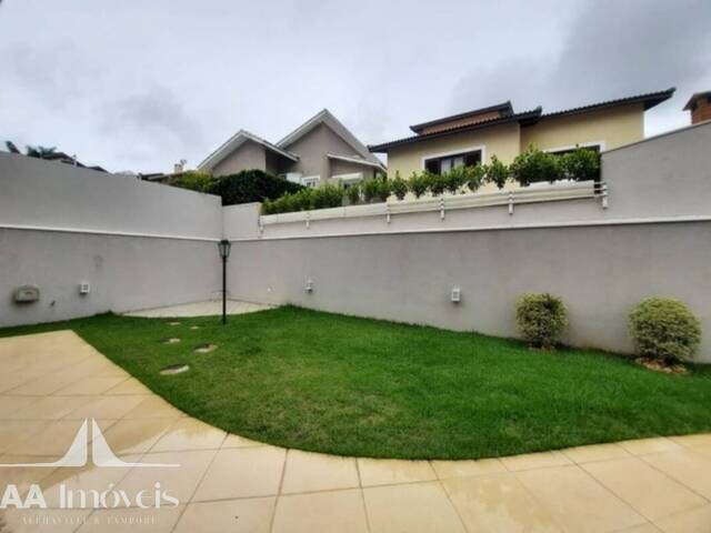 Casa para Venda em Santana de Parnaíba - 2