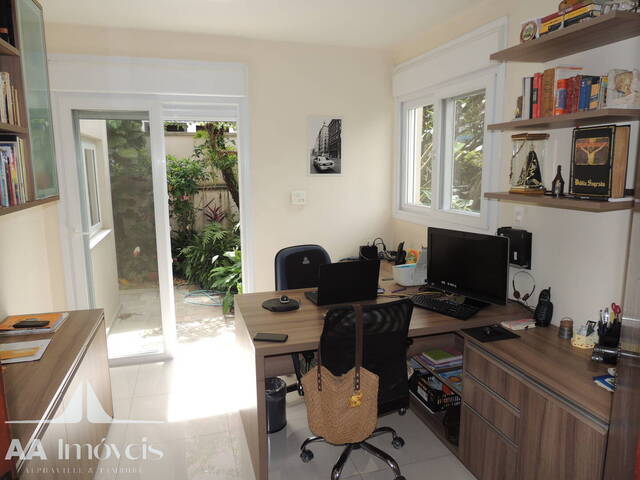 #664 - Casa para Venda em Santana de Parnaíba - SP