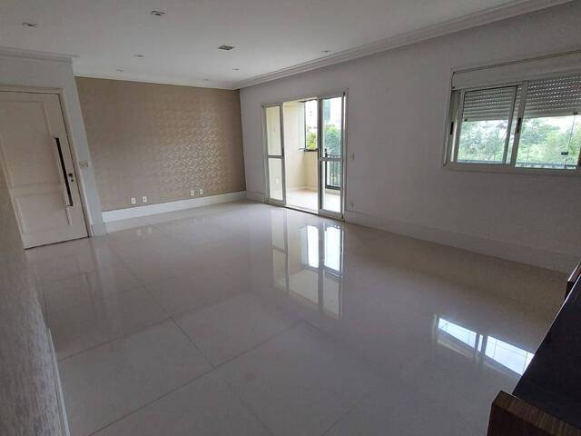 #682 - Apartamento para Venda em Santana de Parnaíba - SP