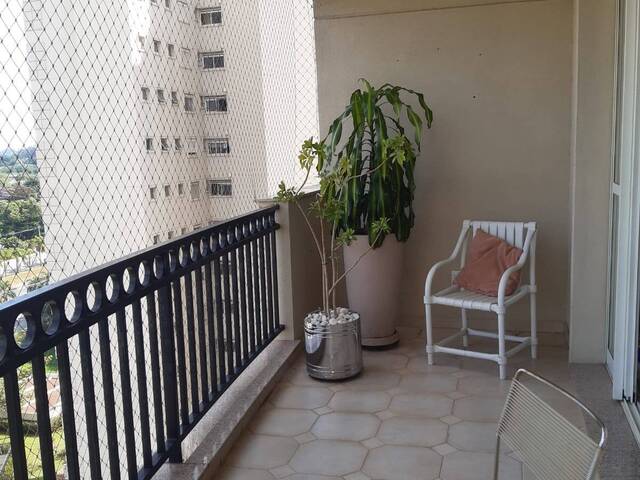 Apartamento para Venda em Santana de Parnaíba - 2
