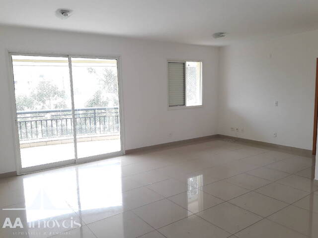 #687 - Apartamento para Venda em Santana de Parnaíba - SP