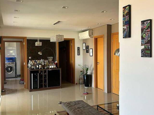 #690 - Apartamento para Venda em Santana de Parnaíba - SP