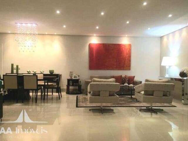 Casa para Venda em Santana de Parnaíba - 4