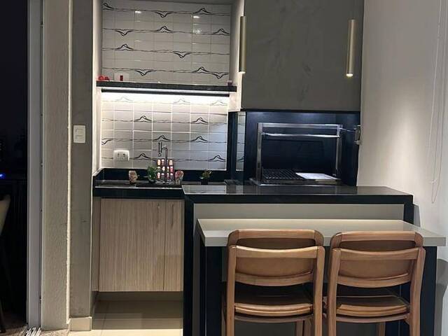 #718 - Apartamento para Venda em Santana de Parnaíba - SP