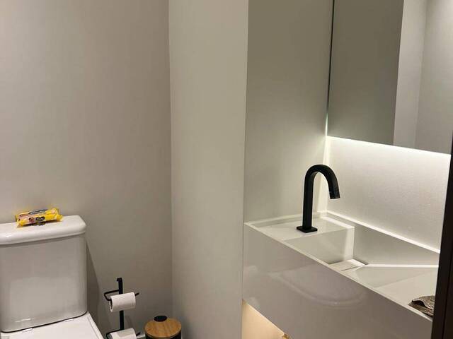 Apartamento para Venda em Santana de Parnaíba - 5