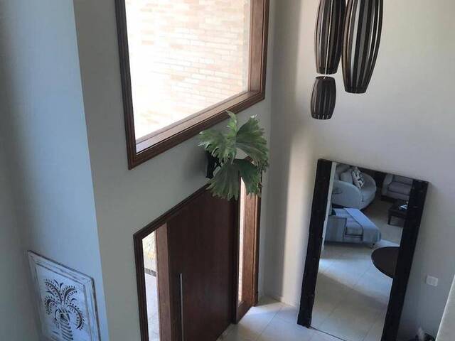 Casa para Venda em Santana de Parnaíba - 3