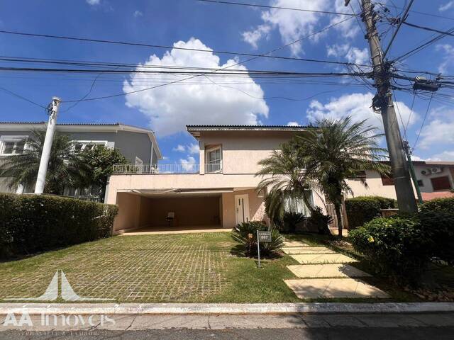 #747 - Casa em condomínio para Locação em Santana de Parnaíba - SP - 1