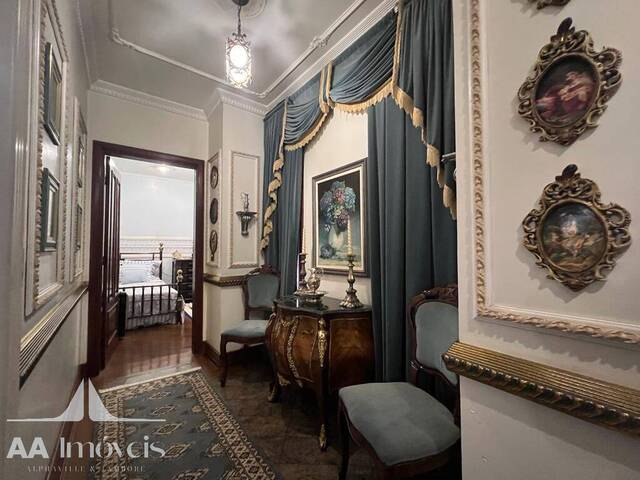 #753 - Casa para Venda em Santana de Parnaíba - SP