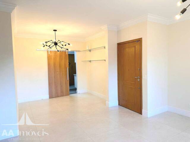 #768 - Apartamento para Venda em Santana de Parnaíba - SP