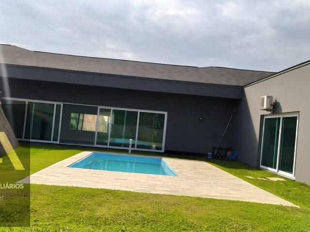 #785 - Casa para Venda em Barueri - SP