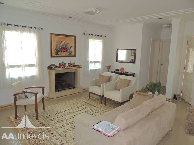 #796 - Casa para Venda em Barueri - SP