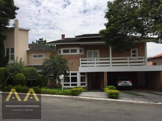 #817 - Casa para Venda em Santana de Parnaíba - SP