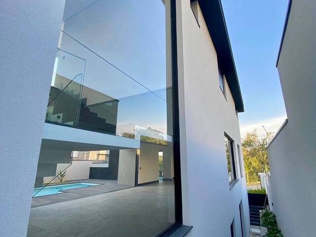 Casa para Venda em Santana de Parnaíba - 5