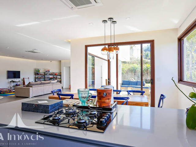 Casa para Venda em Santana de Parnaíba - 5