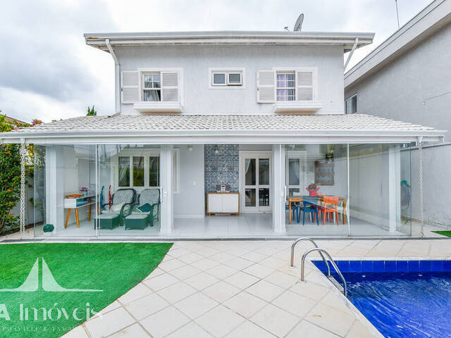 #848 - Casa para Venda em Santana de Parnaíba - SP