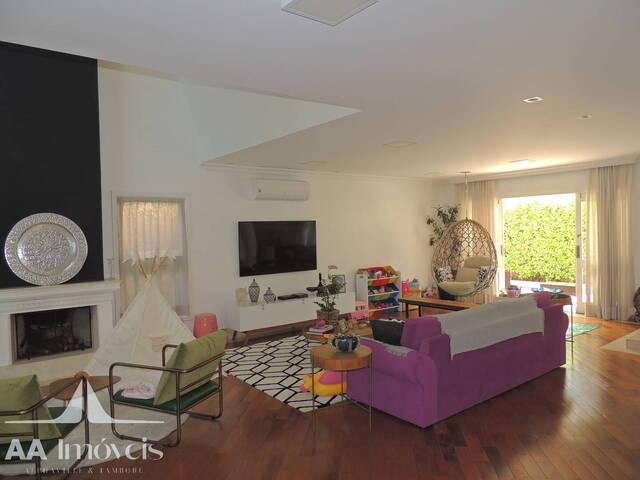 Casa para Venda em Santana de Parnaíba - 5