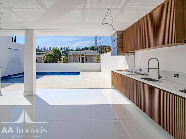 Casa para Venda em Santana de Parnaíba - 4