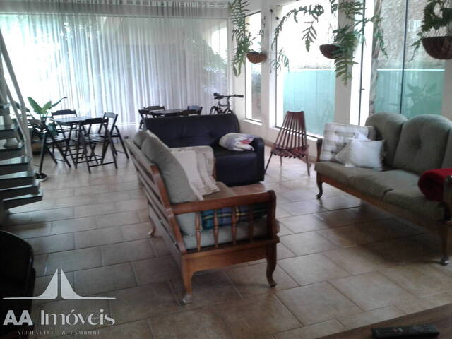 Casa para Venda em Santana de Parnaíba - 5