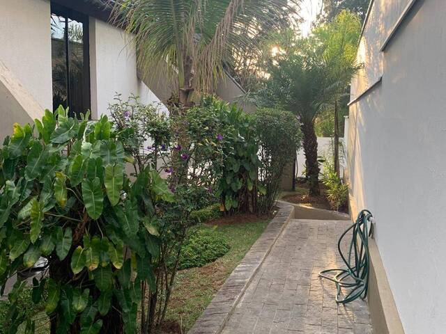 Casa para Venda em Santana de Parnaíba - 4