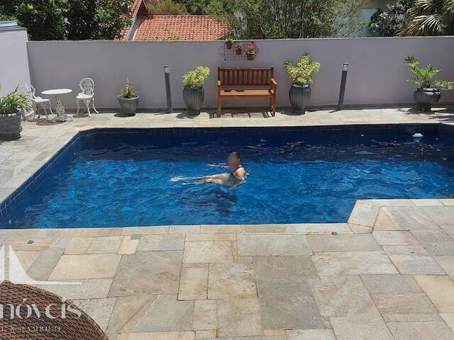 Casa para Venda em Santana de Parnaíba - 5