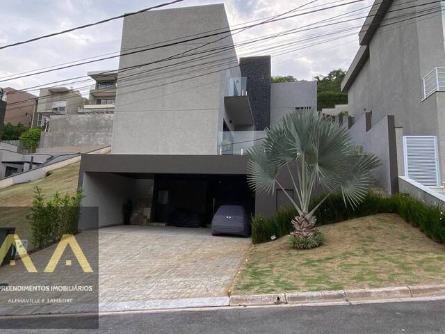 #906 - Casa para Venda em Santana de Parnaíba - SP