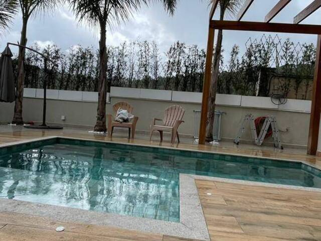 Casa para Venda em Santana de Parnaíba - 4