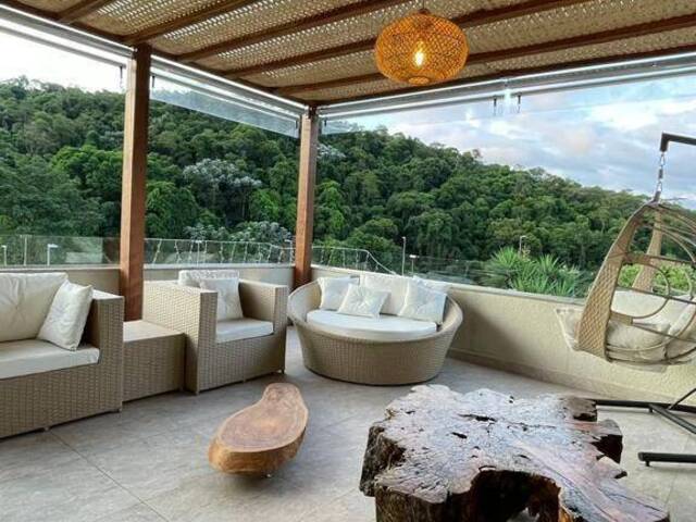 Casa para Venda em Santana de Parnaíba - 2