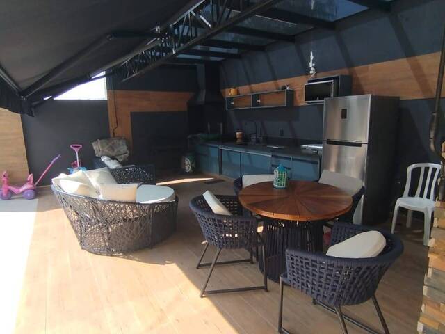 #914 - Casa para Venda em Santana de Parnaíba - SP