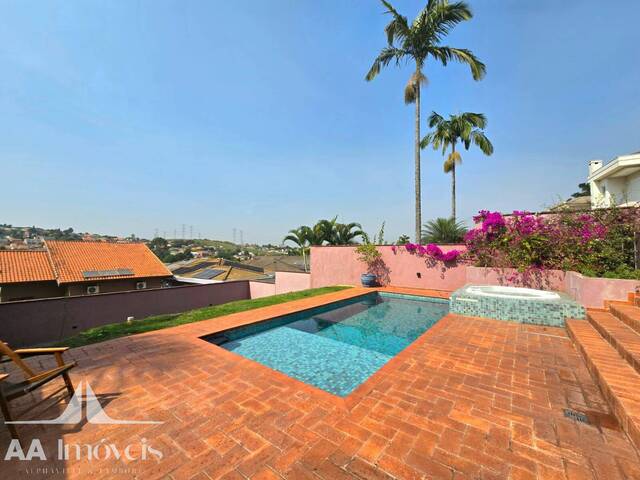 #922 - Casa para Venda em Santana de Parnaíba - SP