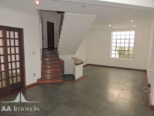 Casa para Venda em Santana de Parnaíba - 3