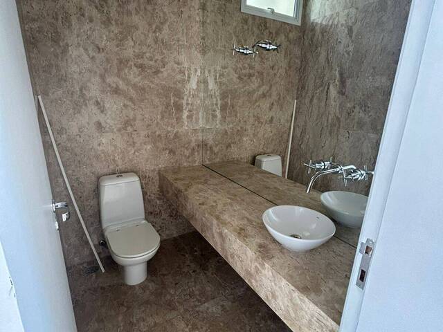 Casa para Locação em Santana de Parnaíba - 4