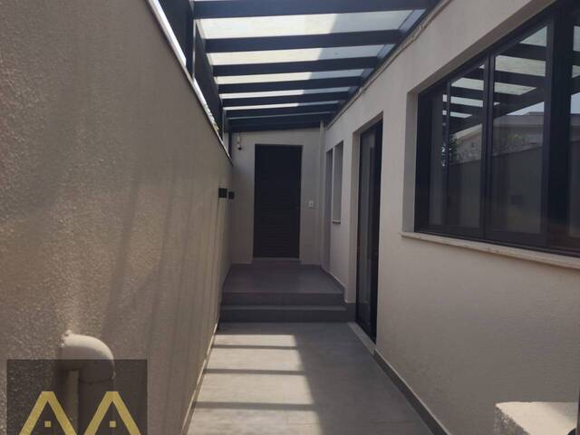 Casa para Venda em Santana de Parnaíba - 4