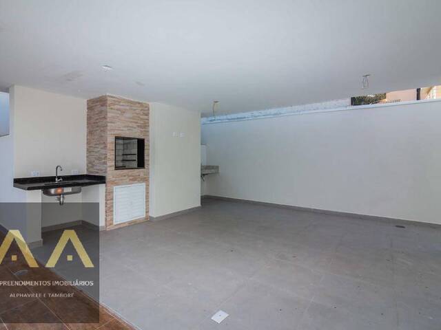 Casa para Venda em Santana de Parnaíba - 5