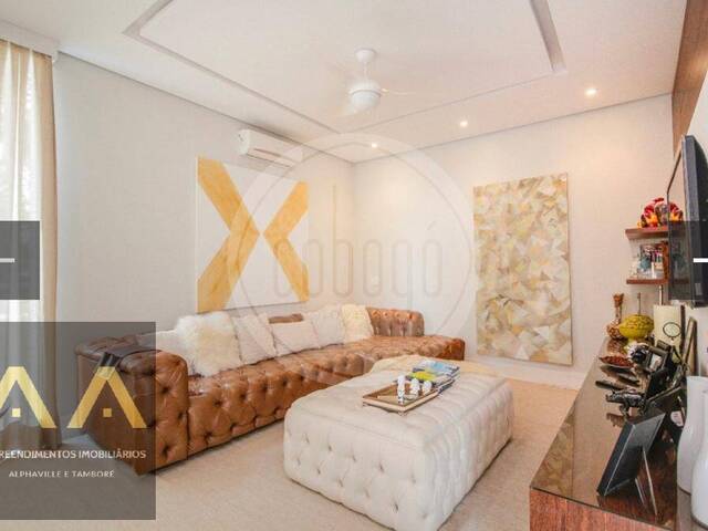 #990 - Casa para Venda em Santana de Parnaíba - SP