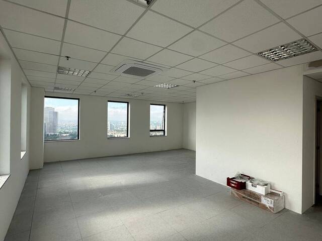 Sala para Locação em Barueri - 4