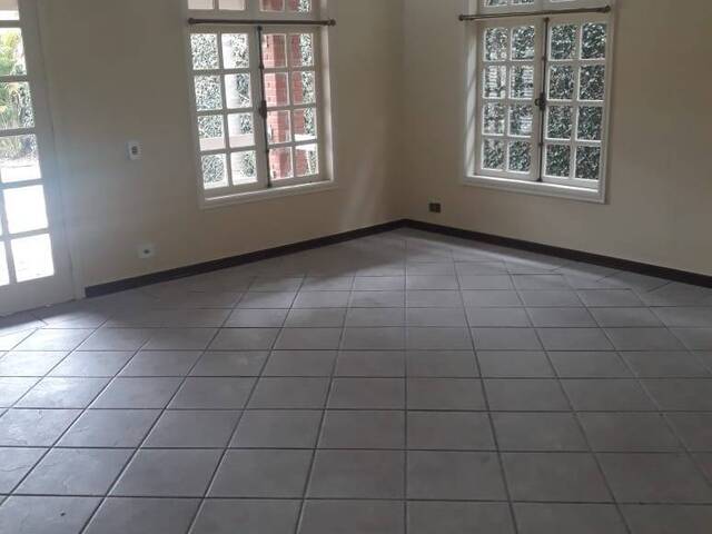 Casa para Locação em Santana de Parnaíba - 5