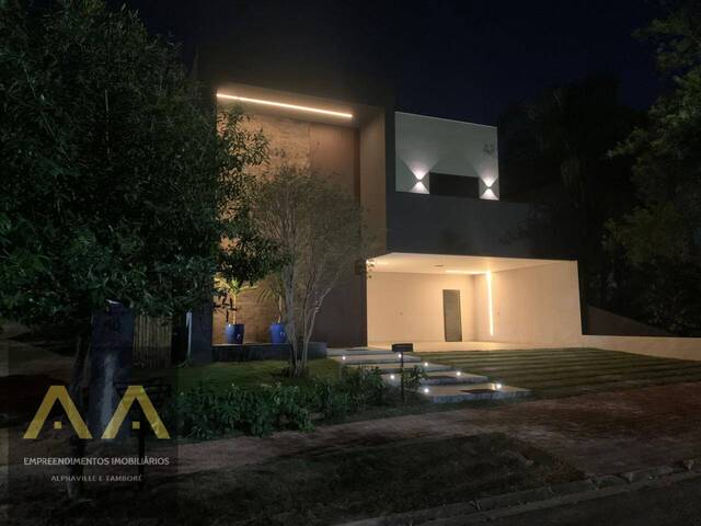 #964 - Casa para Venda em Santana de Parnaíba - SP