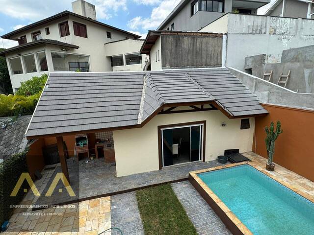 #985 - Casa para Locação em Santana de Parnaíba - SP