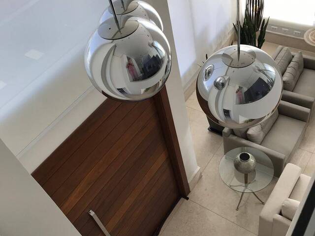 Casa para Venda em Santana de Parnaíba - 5