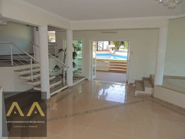 #1055 - Casa para Venda em Santana de Parnaíba - SP - 2
