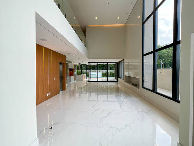 #1070 - Casa para Venda em Santana de Parnaíba - SP - 2