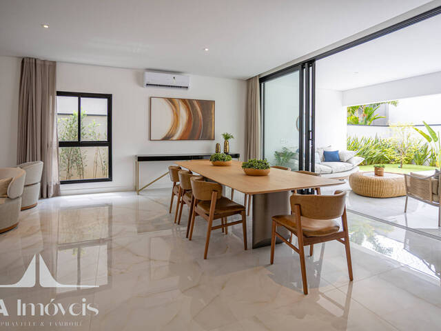 Casa para Venda em Santana de Parnaíba - 4