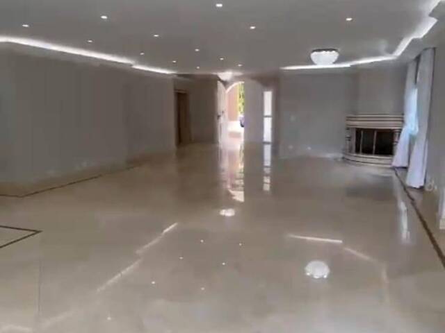 #1092 - Casa para Venda em Santana de Parnaíba - SP - 3