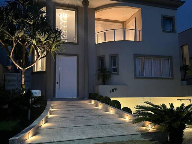 #1101 - Casa para Venda em Santana de Parnaíba - SP - 2