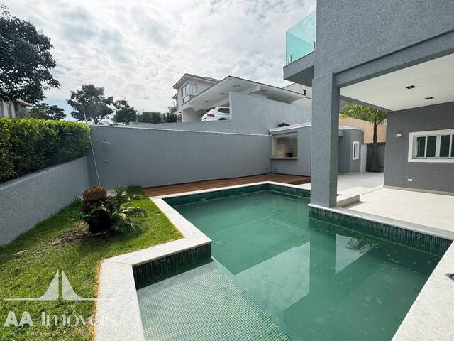 Casa para Venda em Santana de Parnaíba - 4