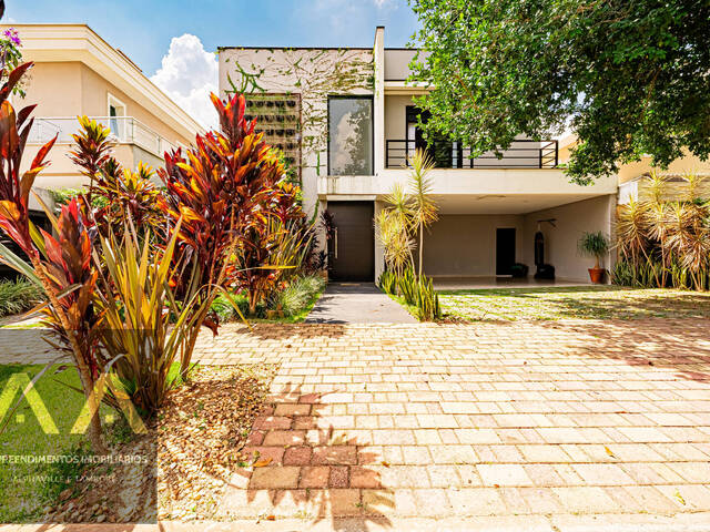 #1127 - Casa para Venda em Santana de Parnaíba - SP - 1