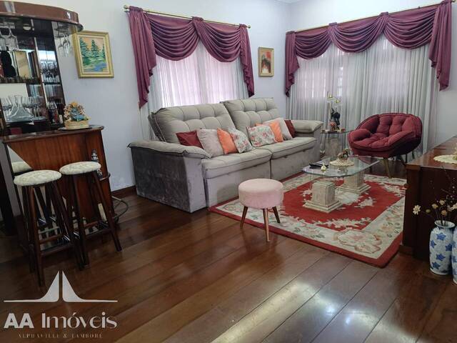 Casa para Venda em Santana de Parnaíba - 5